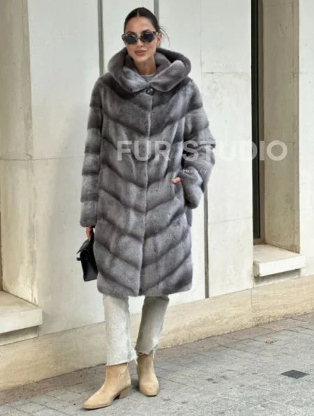Норковая шуба с капюшоном - цвет PLATINUM (СЕРЫЙ) - фото 6