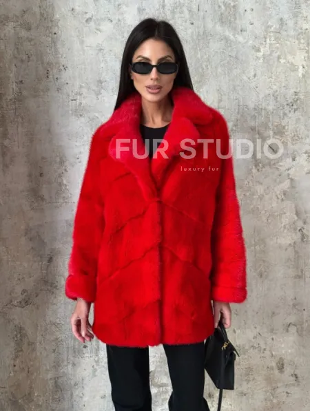 Красный полушубок из натурального меха норки - фото 5