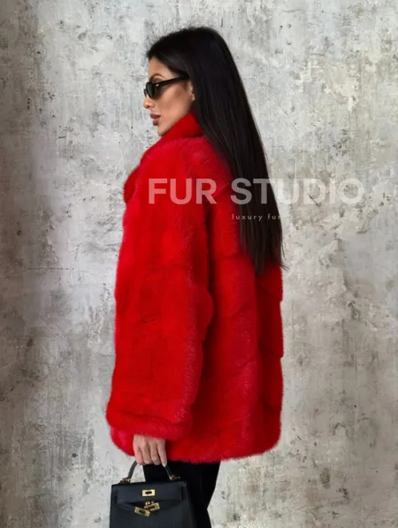Красный полушубок из натурального меха норки - фото 4