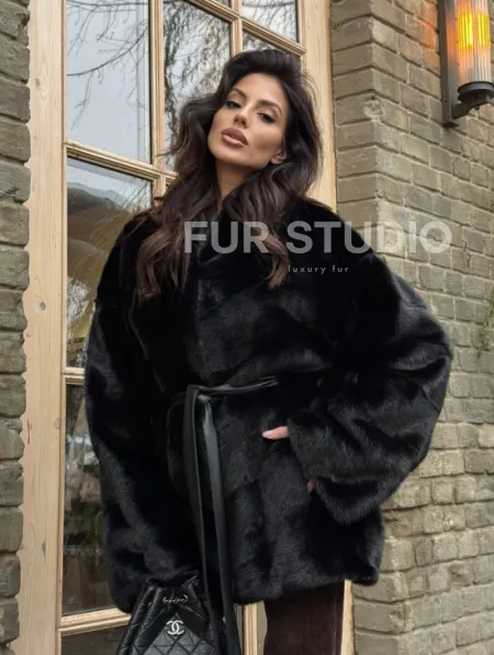 Черный норковый полушубок с воротником V-образным - фото 0