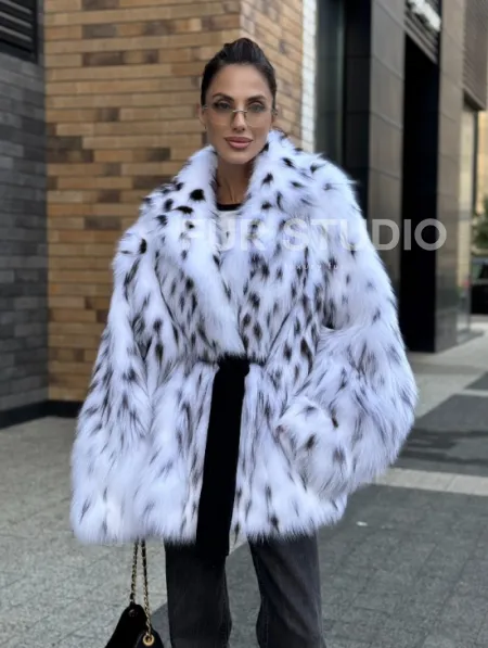Шуба летучка из меха лисы под рысь Exclusive - фото 0