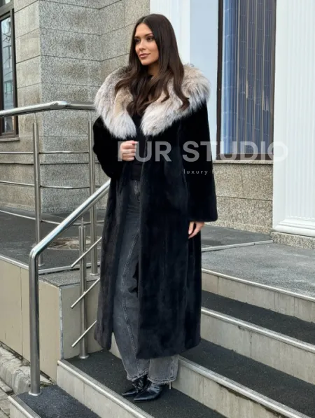 Черная норковая шуба с капюшоном из рыси - фото 0