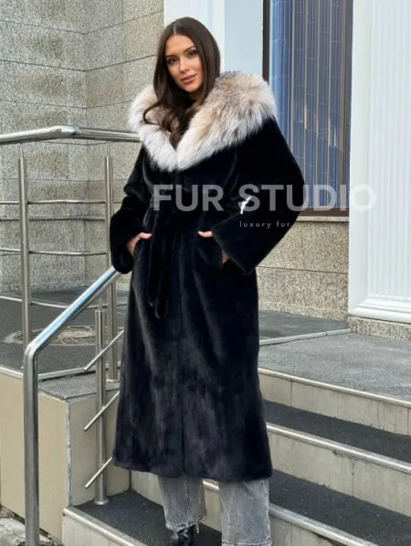 Черная норковая шуба с капюшоном из рыси - фото 10