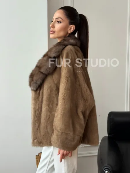 Норковый полушубок с воротником куницы 70 см - фото 4