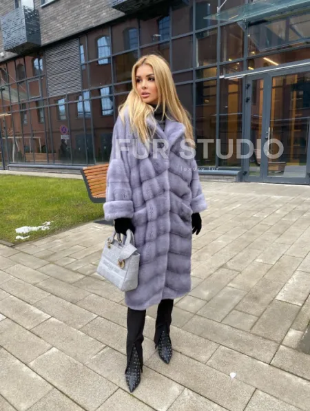 Шуба из меха голубой норки, фасон кимоно - фото 3