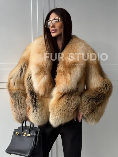 Короткая шубка из лисы Premium Golden Fox - фото 10