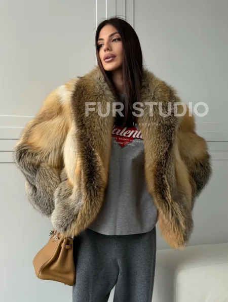 Женская шуба из лисьего меха Golden Edged Fox - фото 9
