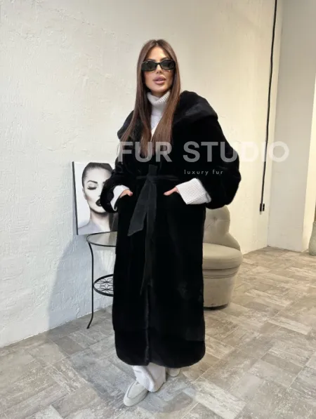 Шуба из канадской плюшевой норки BlackNafa с капюшоном - фото 0