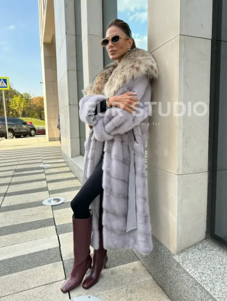 норковая шуба с капюшоном из меха рыси цвет серый сапфир - фото 3