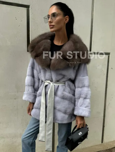 Шуба норковая с капюшоном из меха куницы - цвет голубой - фото 11
