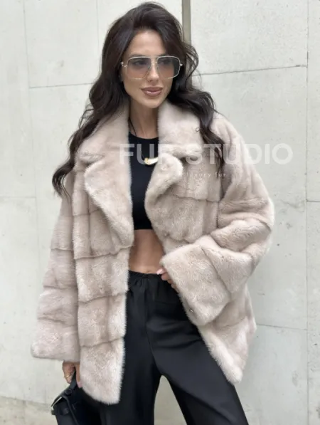 Шуба из меха норки английский воротник пудра - фото 2