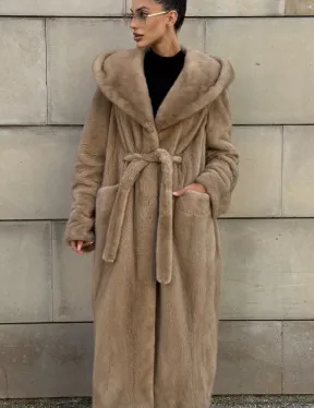 Шуба из скандинавской норки с капюшоном, цельный мех - фото 5