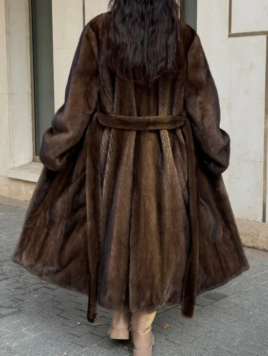 Модная шуба из скандинавской норки PREMIUM COLLECTION без воротника - фото 5