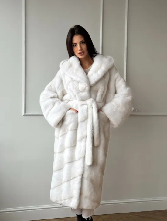 Натуральная шуба кимоно из меха норки Palomino с капюшоном кобра - фото 0