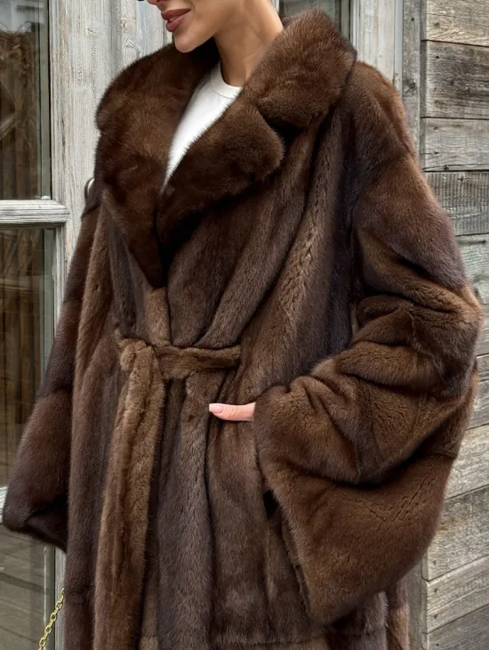 Шуба - кимоно Chic Fashion из норки орех с английским воротником - фото 1