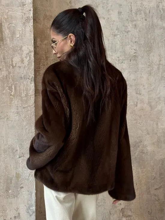 Полушубок женский из меха аукционной норки Браун Вельвет - фото 2