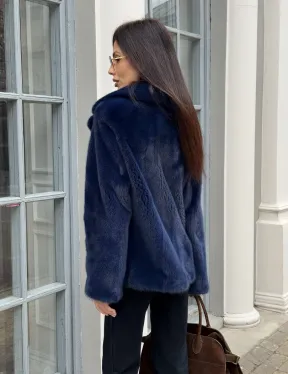 Синий норковый полушубок с английским воротником - фото 6
