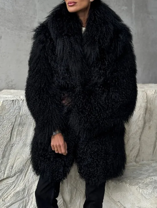 Черная шуба из ламы - фото 1