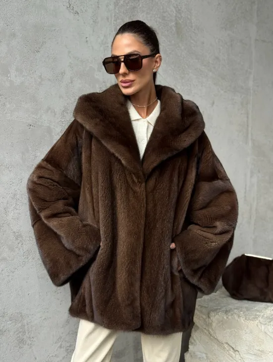 Норковый полушубок с капюшоном - цвет коричневый - фото 10