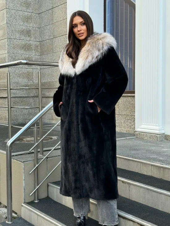 Черная норковая шуба с капюшоном из рыси - фото 11