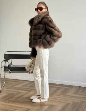 Короткая шуба из куницы - цвет трюфель - фото 4