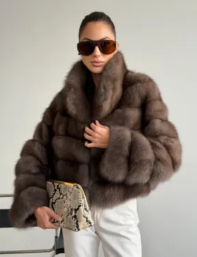 Короткая шуба из куницы - цвет трюфель - фото 0