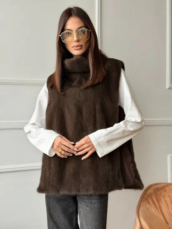 Норковая манишка коричневого цвета - фото 10