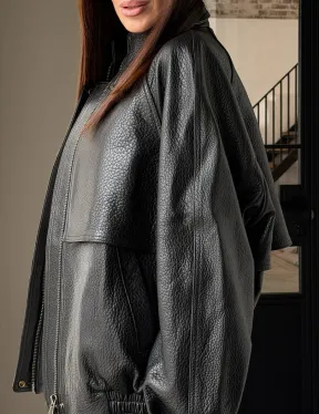 Черная весенняя куртка из кожи Joombo - фото 3