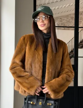 Меховой жакет из золотой норки - фото 25