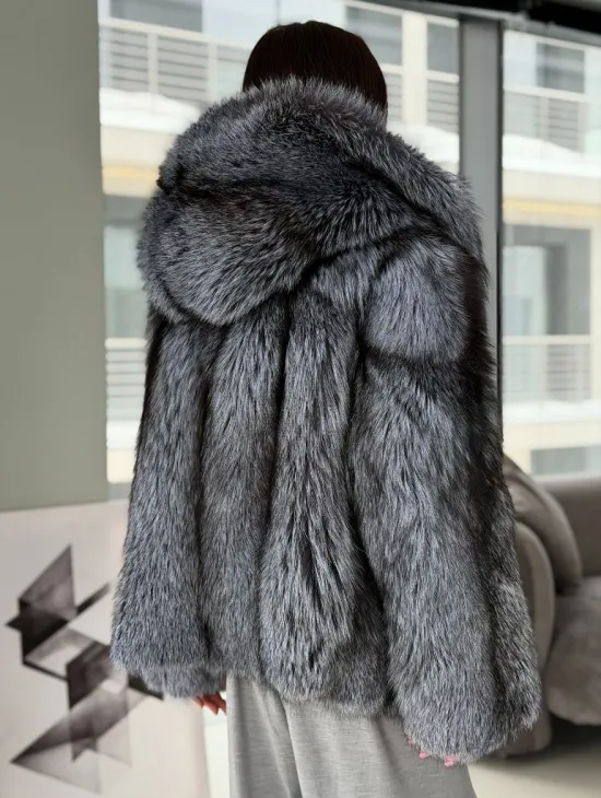 Полушубок из чернобурки с капюшоном - фото 5