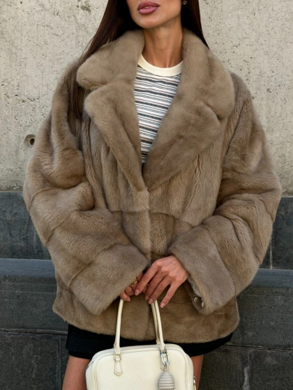 Шуба из норки SAGA FURS  с английским воротником - цвет пастель - фото 4