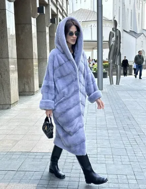 Удлиненная голубая норковая шуба NAFA MINK с капюшоном - фото 7