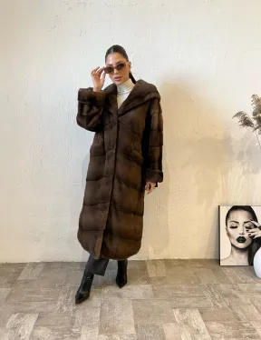 Шуба из меха норки с капюшоном - цвет соболь - фото 5