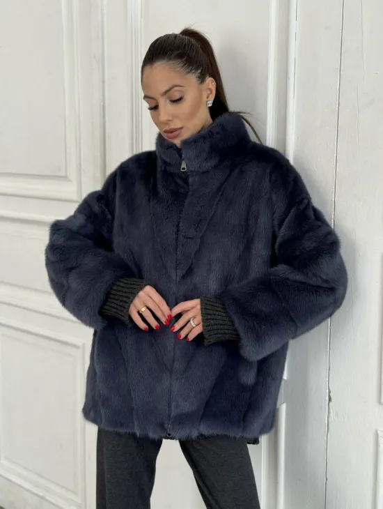 Короткая норковая шуба на молнии, стойка воротник - цвет черника - фото 2